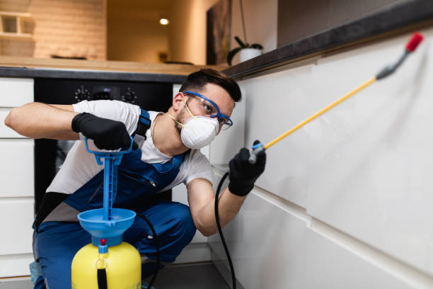 Best Exterminator Services  in Edna, TX